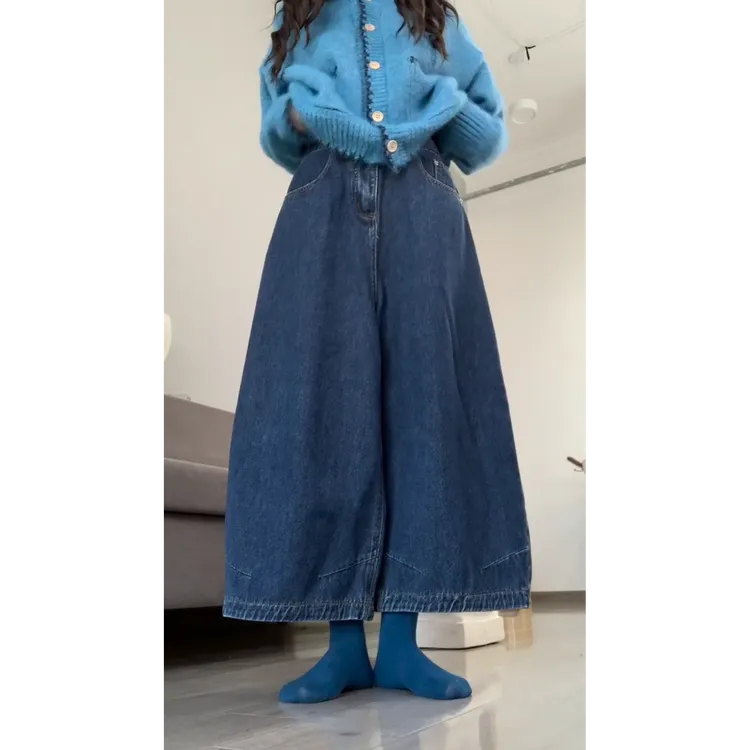 MARIE.COCO巨好看小众法式早秋毛绒绒蓝色系毛衣穿搭女休闲牛仔裤