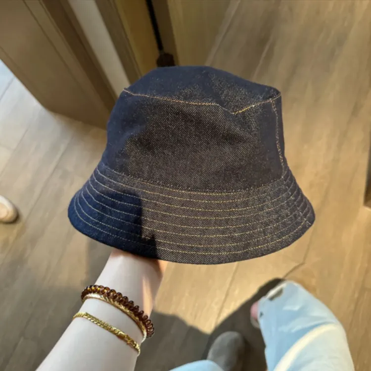 双面可戴新款牛仔帽渔夫帽2025春秋女户外防晒帽子大头围遮阳盆帽