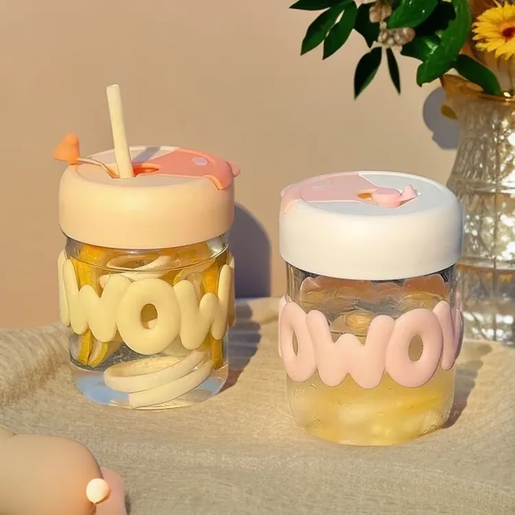 【小店爆款】可爱卡通双饮透明玻璃水杯高颜值吸管杯新款简约字母杯