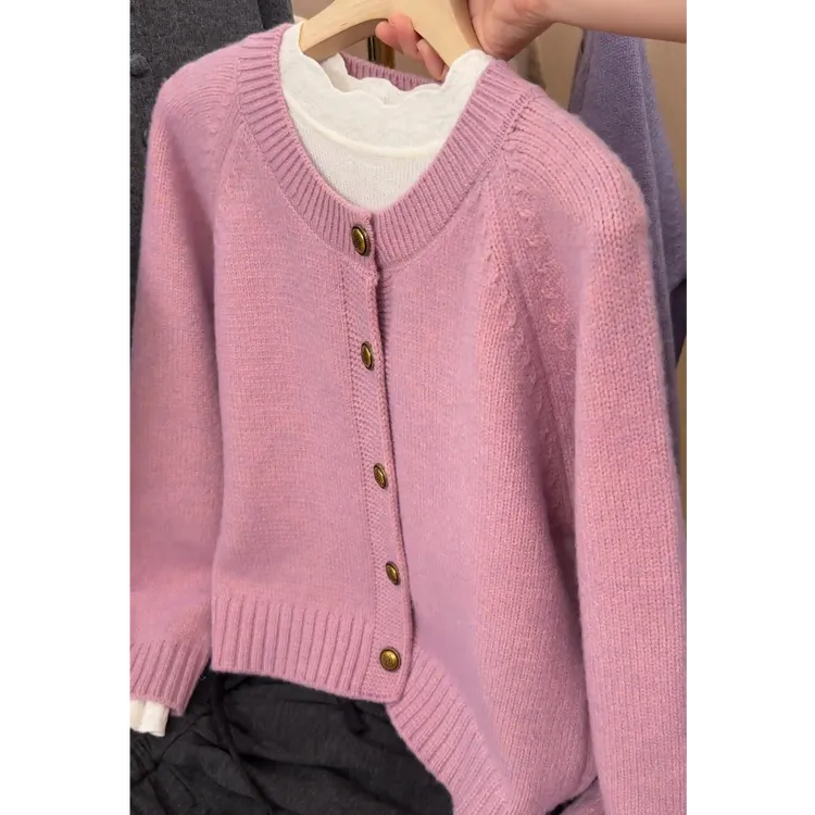 法式小香风粉色圆领针织开衫女2025秋冬新款独特巨好看长袖上衣