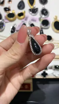 【闪购商品】翡翠吊坠(不含链)18K金镶嵌28团购