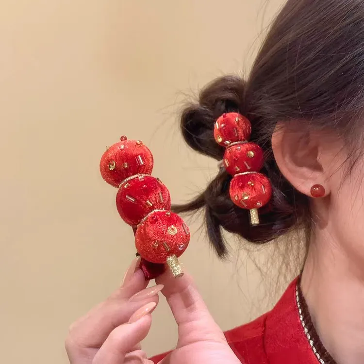 高定版新年可爱糖葫芦发夹鸭嘴夹女氛围感发饰侧边夹头饰跨年拍照