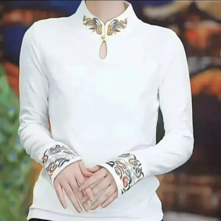 春季新款百搭气质国风刺绣复古小立领新中式织花T恤打底衫