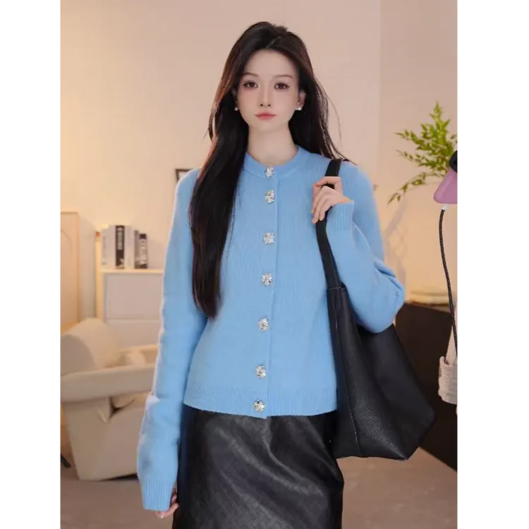 GIRDEAR/哥弟秋冬新款时尚百搭气质针织开衫短款复古纯色女148050
