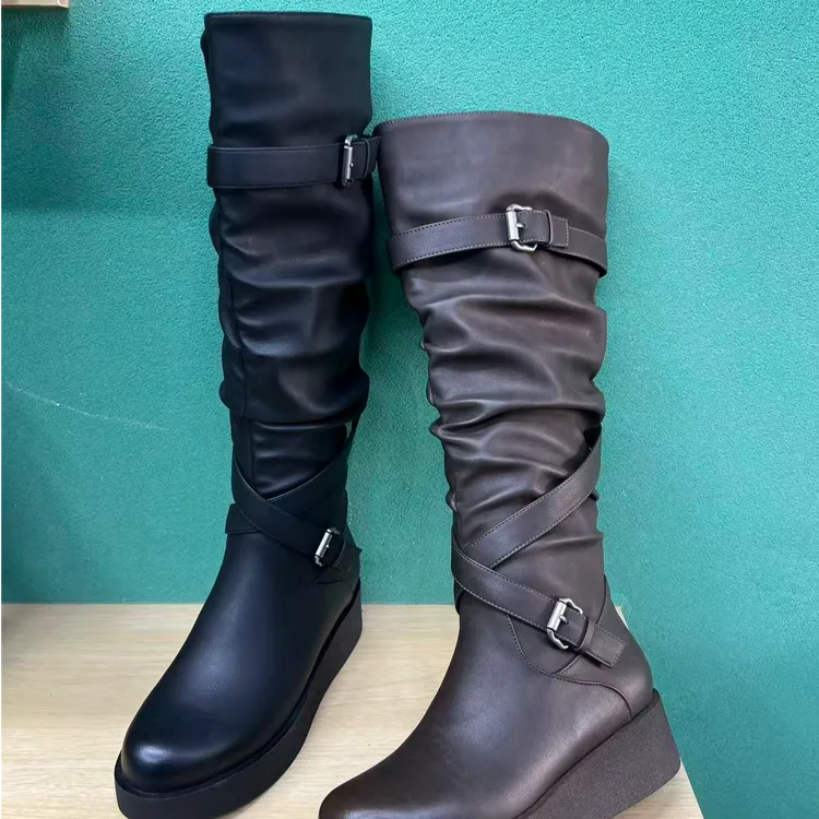 美拉德棕色厚底长筒靴女皮带扣复古显瘦显腿长百搭秋冬骑士时装靴