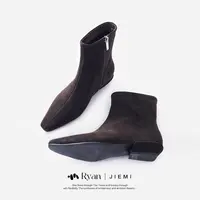 【石头Ryan】托斯卡纳丨极简哲学几何重塑柔雾反绒薄绒短靴W58XZ807