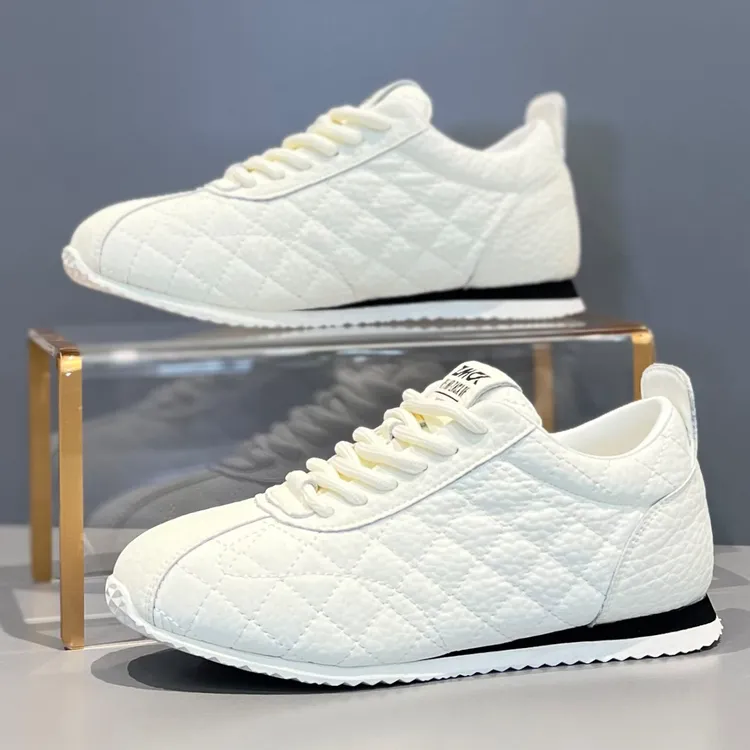 纪诗哲板鞋男秋冬新款超火内增高厚底运动休闲鞋高级感潮牌男鞋