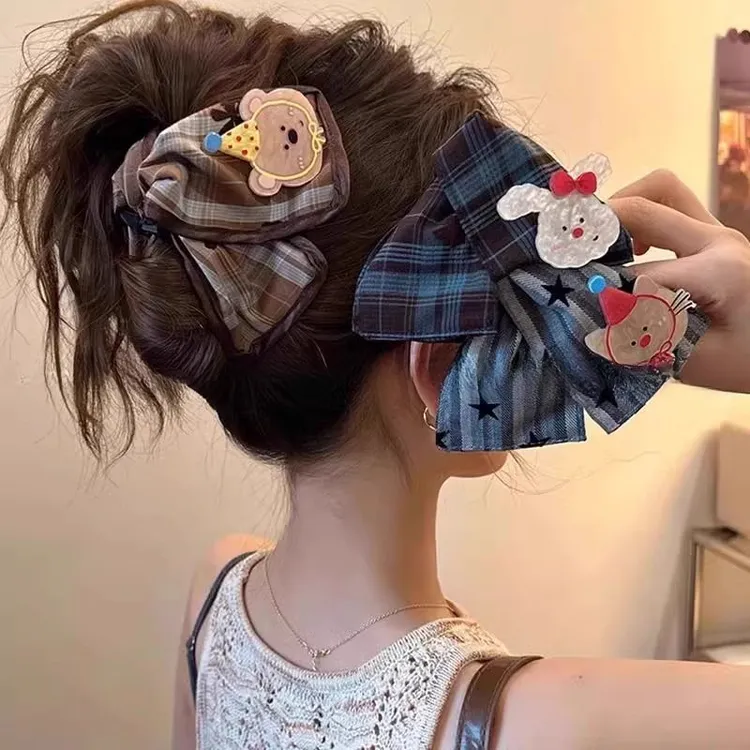 可爱卡通发夹女2025新款高端后脑勺抓夹高级感韩国鲨鱼夹百搭发饰