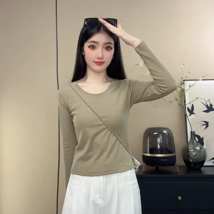 早秋长袖打底衫T恤女新款U领小衫修身显瘦减龄遮肚内搭休闲上衣服