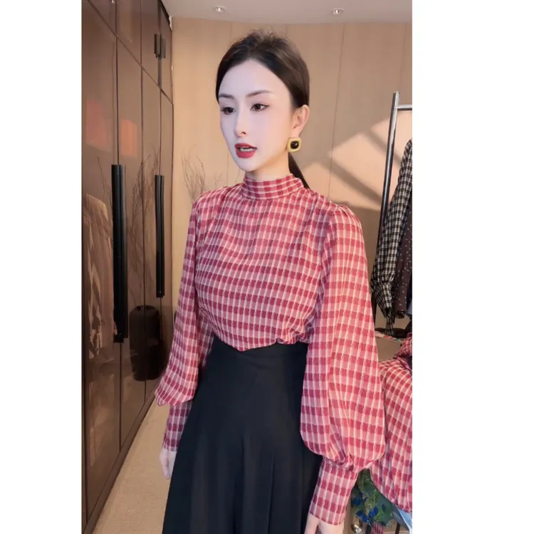 刘欣服饰 2025新款秋装格子系网红长袖气质复古小众时尚上衣1035