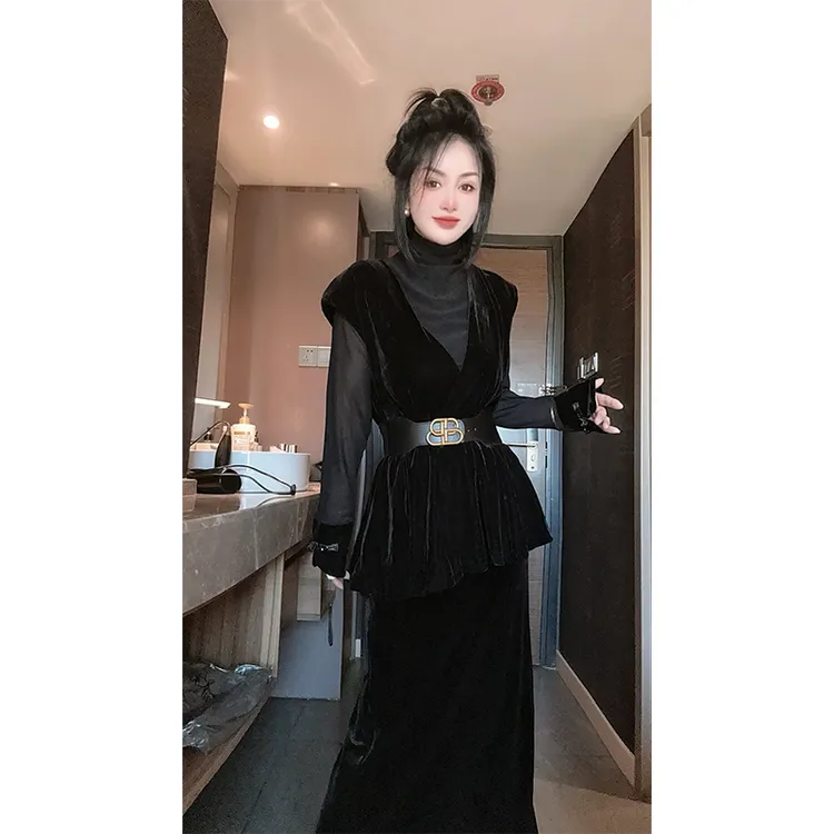 时尚金丝绒裙套装女2025秋季新款高端精致优雅收腰显瘦气质三件套