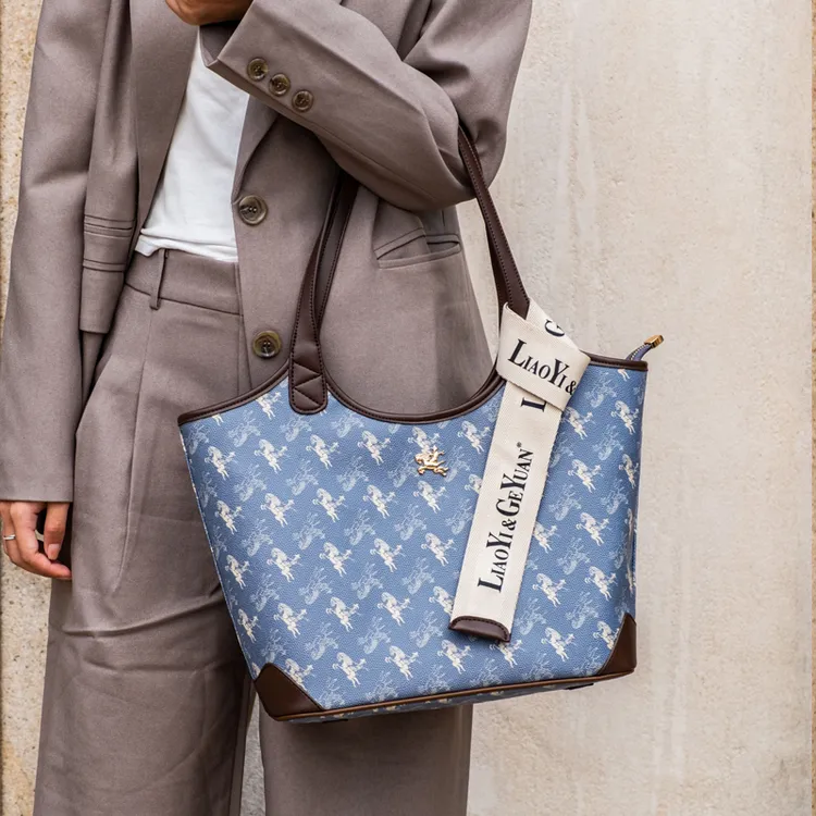 2025新款女式妈妈时尚百搭大容量托特包