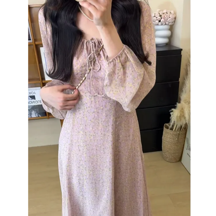 2025新款秋季法式甜美时尚收腰显瘦碎花茶歇樱花粉长袖女气质长裙