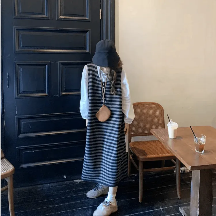 女装秋季新款宽松连衣裙条纹毛衣背心显瘦韩版叠穿搭配长袖衬衫