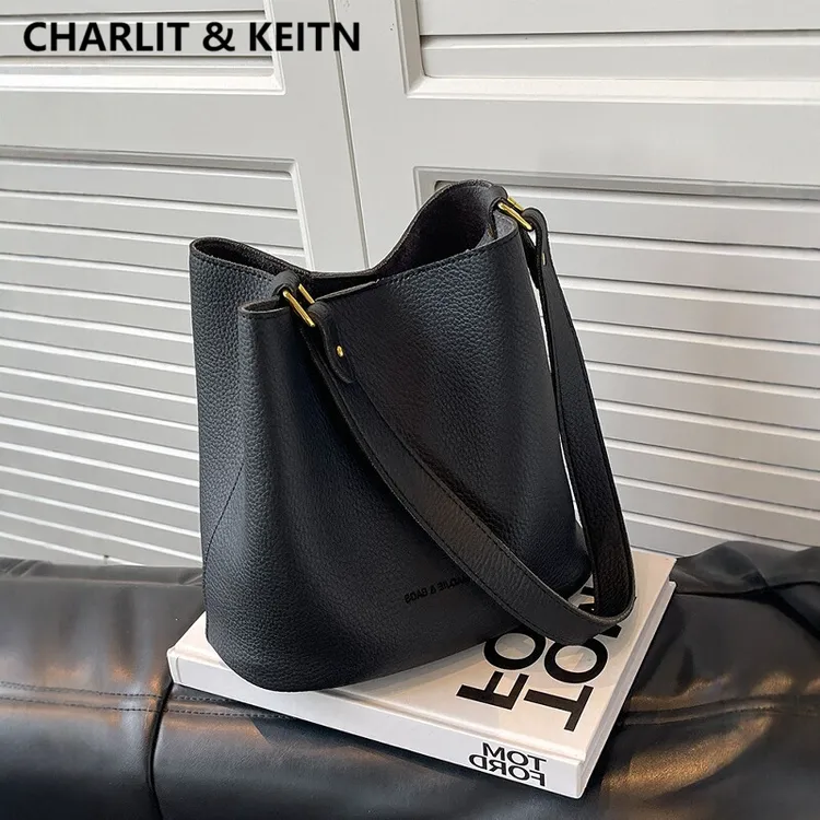 CHARLIT&KEITN水桶包包女款高端大气单肩真皮女式2025新款斜挎包