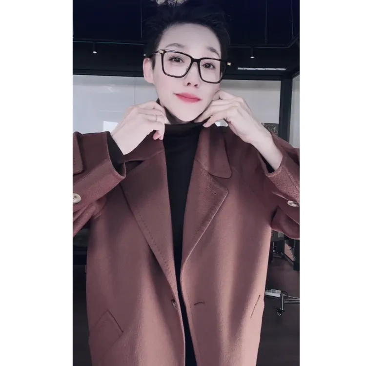 流光溢彩 26新款 羊毛羊绒 原单尾货 大衣  DY0148