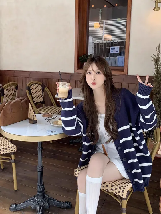 深蓝色条纹开衫针织衫毛衣女秋季2025新款宽松休闲百搭中长款上衣