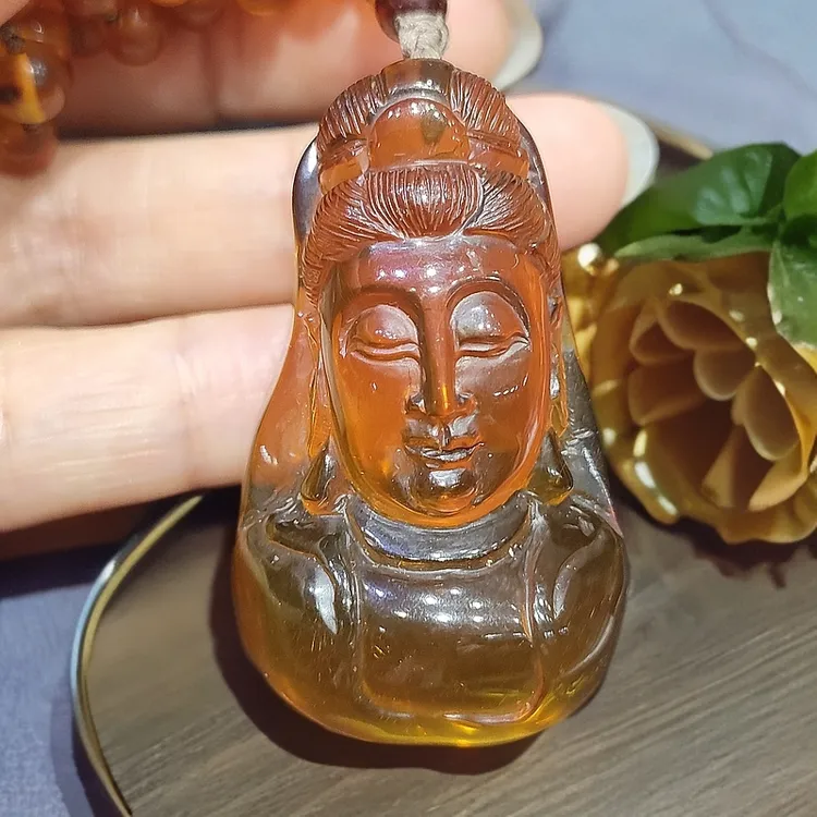 天然琥珀吊坠挂坠时尚