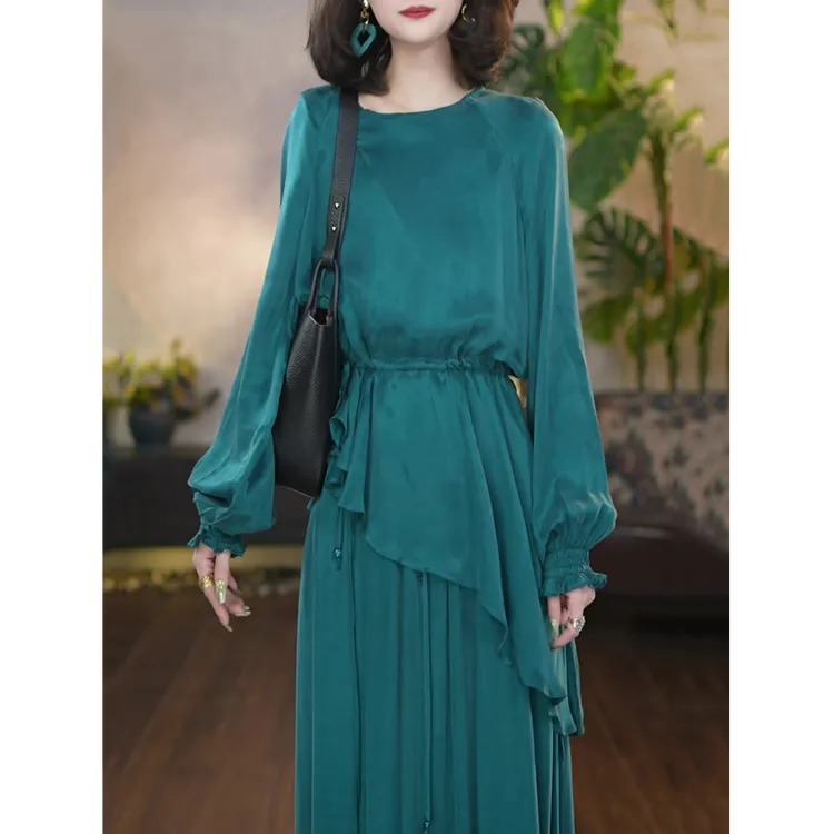 高级感时尚休闲套装女2025春秋新款宽松长袖上衣+吊带长裙两件套