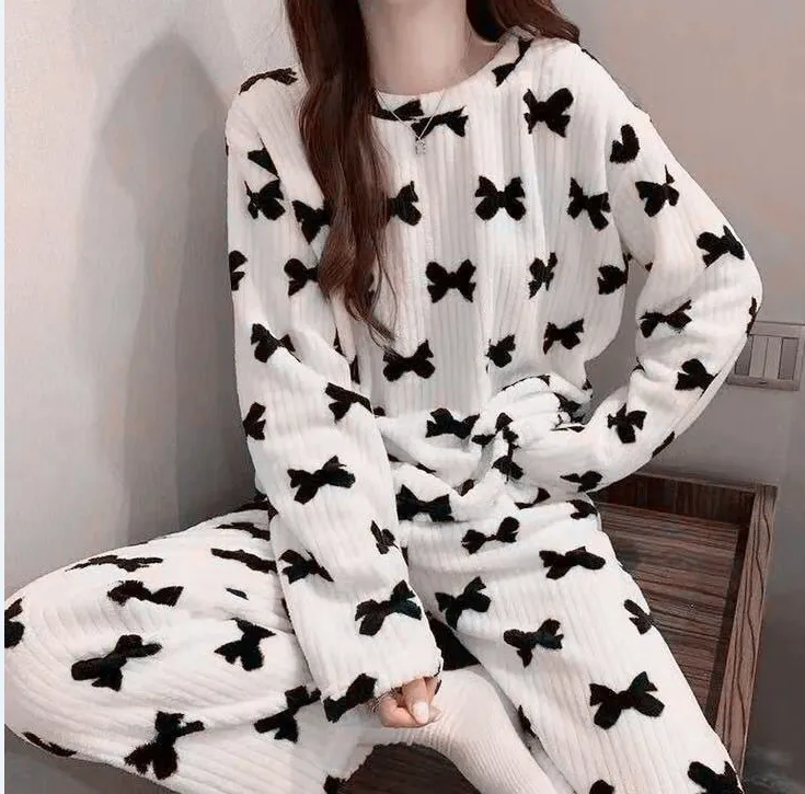 新款珊瑚绒睡衣女甜美保暖加绒学生家居服套装女士睡衣睡裤两件套