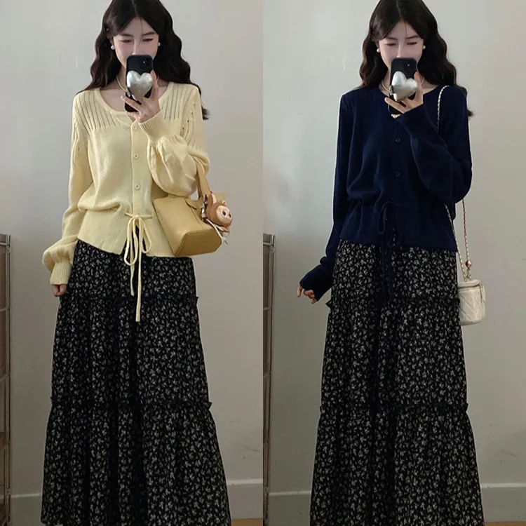 秋款胖mm大码女时尚温柔圆领针织上衣碎花半身裙套装72009+22979