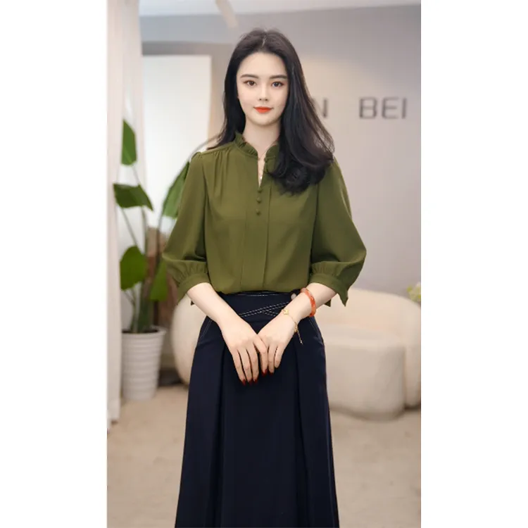 【小陈甄选】8592459墨绿色短袖衬衫女设计感小众气质宽松洋气