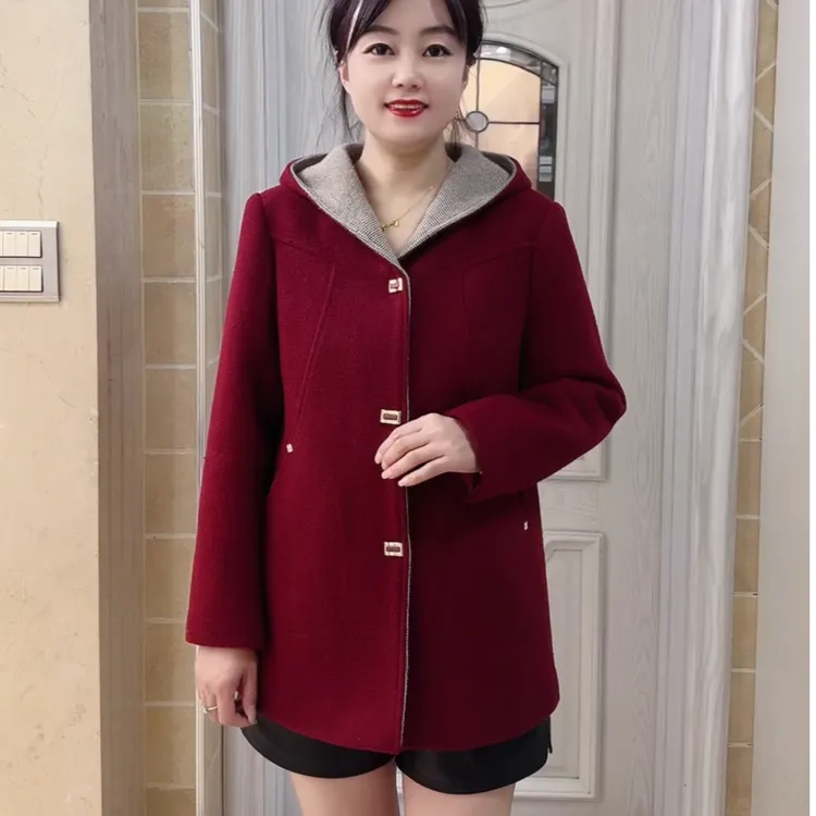 时尚高档女外套大气洋气年轻妈妈装气质新款爆款热卖网红连帽