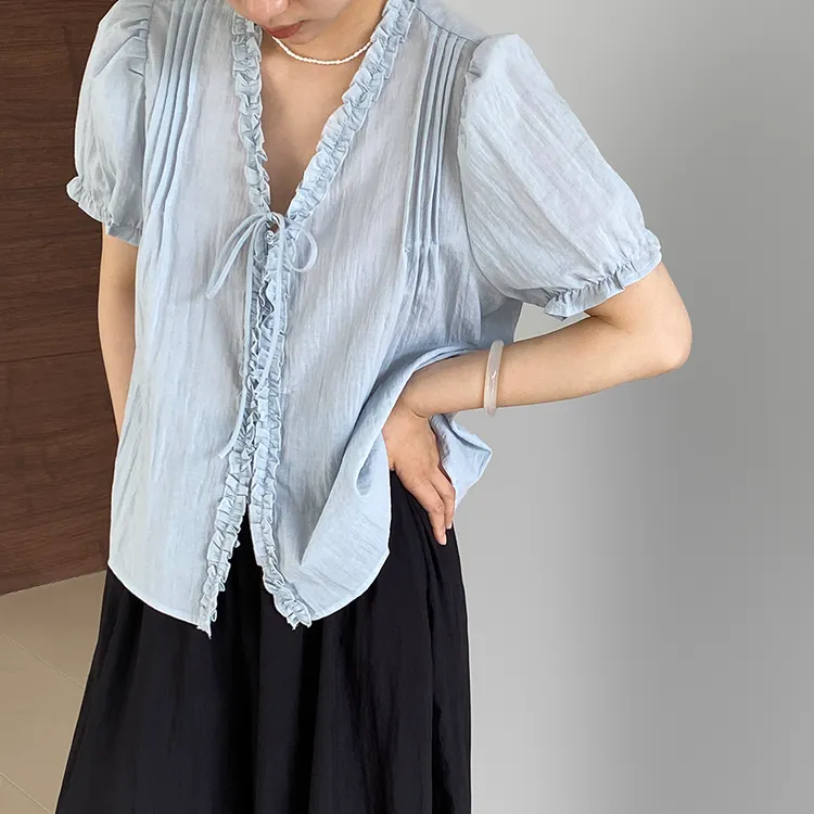 2025韩系木耳边V领泡泡袖短袖小衫衬衫女夏微透薄款娃娃衫宽松