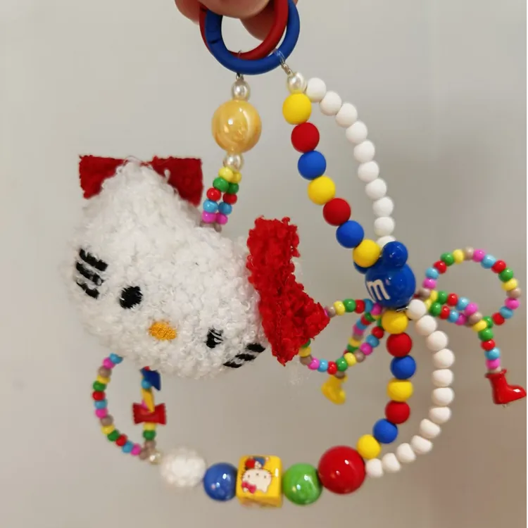 超萌学院风Kitty毛绒绒解压包包手机挂件秋冬百搭~卡通挂饰
