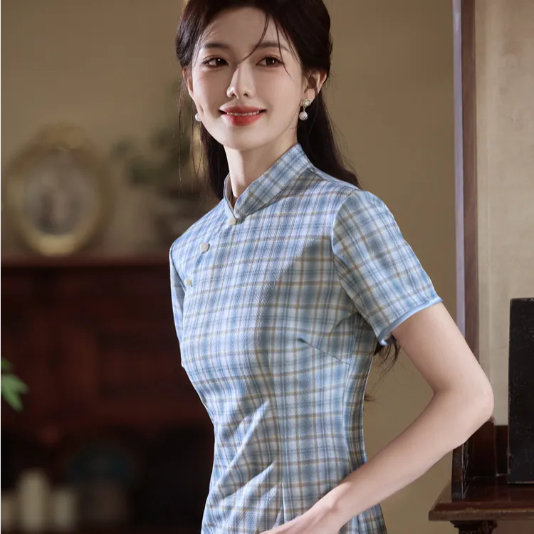 【青未了】2025春款新出炉竖条纹格子同款双色新中式改良版国风旗袍