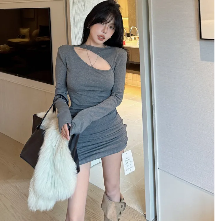 性感辣妹外出连衣裙洋气休闲百搭气质显瘦外穿时尚设计套头连衣裙