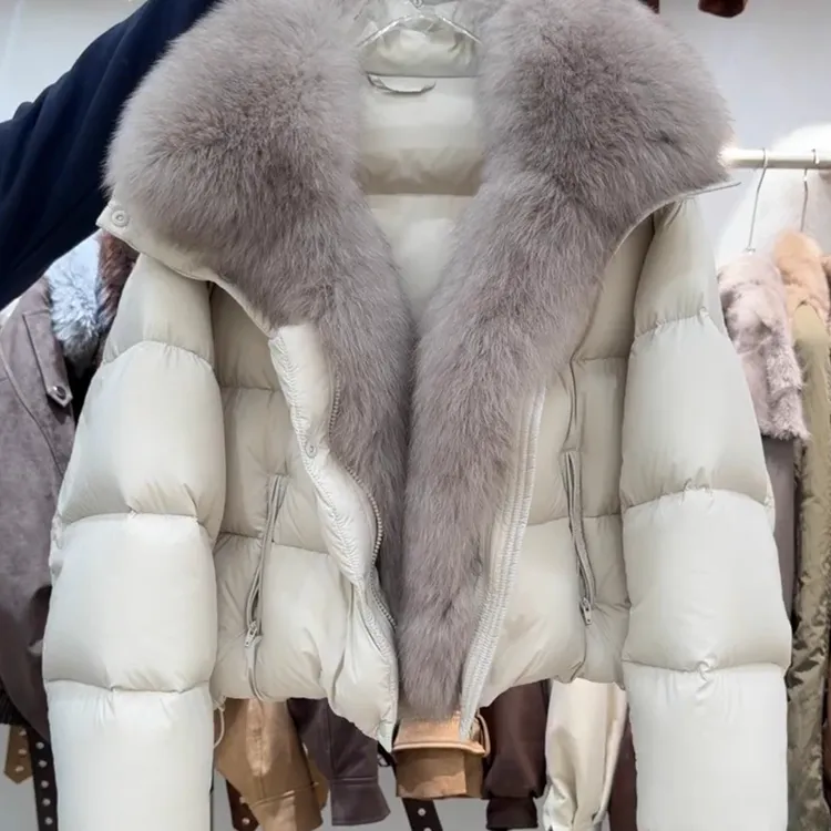 大毛领泡芙女装2025冬季新款小个子短款通勤风保暖高级感棉服外套