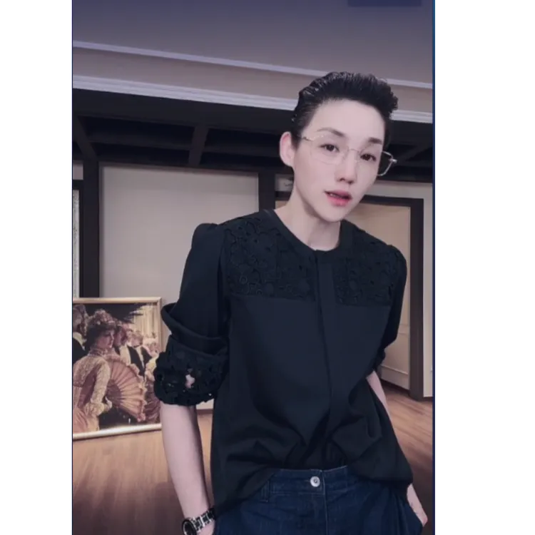 全包边 镂空剪花 衬衫 CS0649