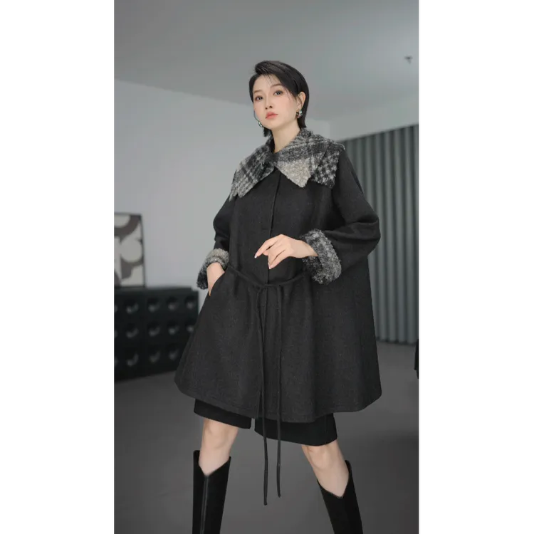 鑫鑫2025秋季新款小众炸街高级感女装拼接外套女秋季外套33309