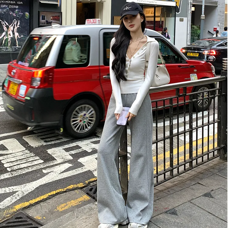 辣妹风长袖V领针织衫女装2025新款春季设计感修身显瘦短款上衣潮