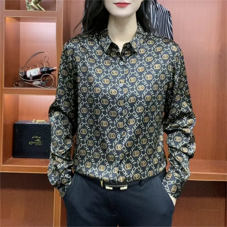 新款夏季显瘦男士桑蚕丝长袖衬衫气质时尚百搭显瘦设计感衬衣