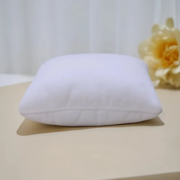 羽绒枕头捏捏乐不粘手喔