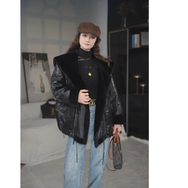 2025新款 真皮头层绵羊皮 翡翠油蜡 90鹅绒  皮毛一体中长款2593