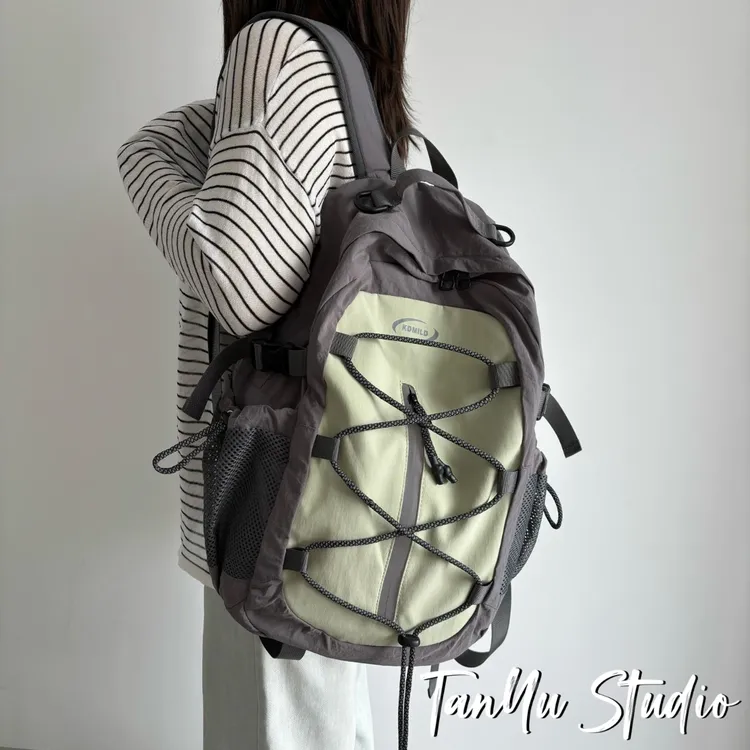 探屿轻便双肩包超轻减负户外登山旅游骑行背包通勤大容量防水书包