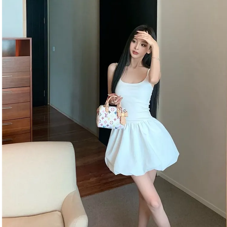 2025春季新款时尚套装气质显瘦洋气休闲百搭性感吊带裙温柔开衫女