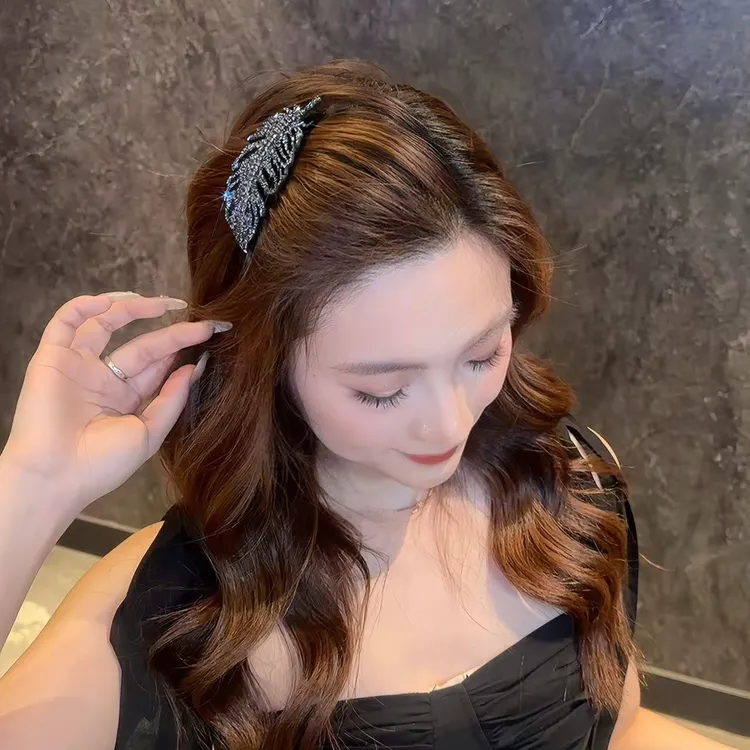 新款轻奢时尚麦穗水钻倒插梳气质百搭侧边刘海碎发整理神器商品图