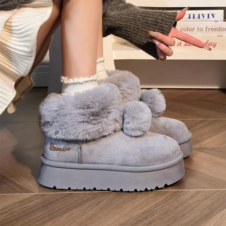 回力可爱毛球雪地靴女冬季加绒加厚保暖短筒靴时尚厚底棉鞋子女款
