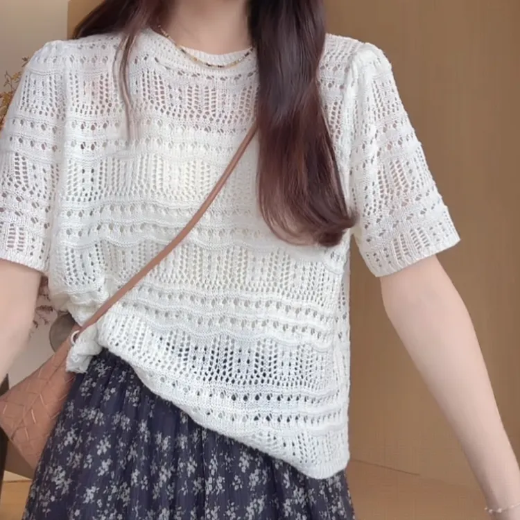 小众设计感后开叉镂空薄款短袖T恤2025夏季新款时尚百搭宽松上衣