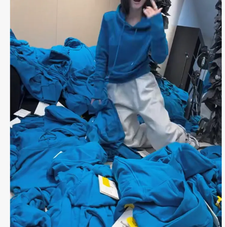 时尚潮流百搭精品女装dgd5820