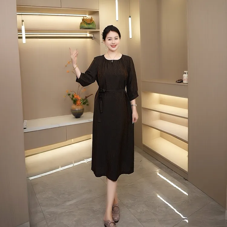 金丝油龟新中式新款百搭不褪色老料花萝提花连衣裙女中长款休闲女