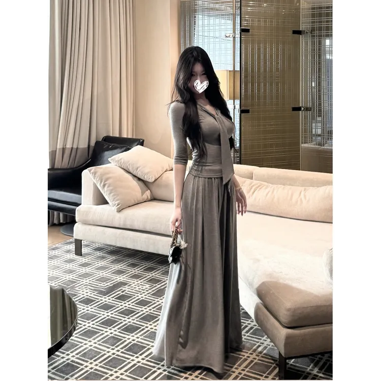【冯一芮专属】韩女日常/气质慵懒松弛感上衣+显瘦姐系舒适半身裙