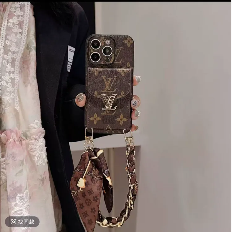 适用苹果华为VIVO荣耀小米OPPO女款手机壳潮牌斜挎挂绳卡包保护套