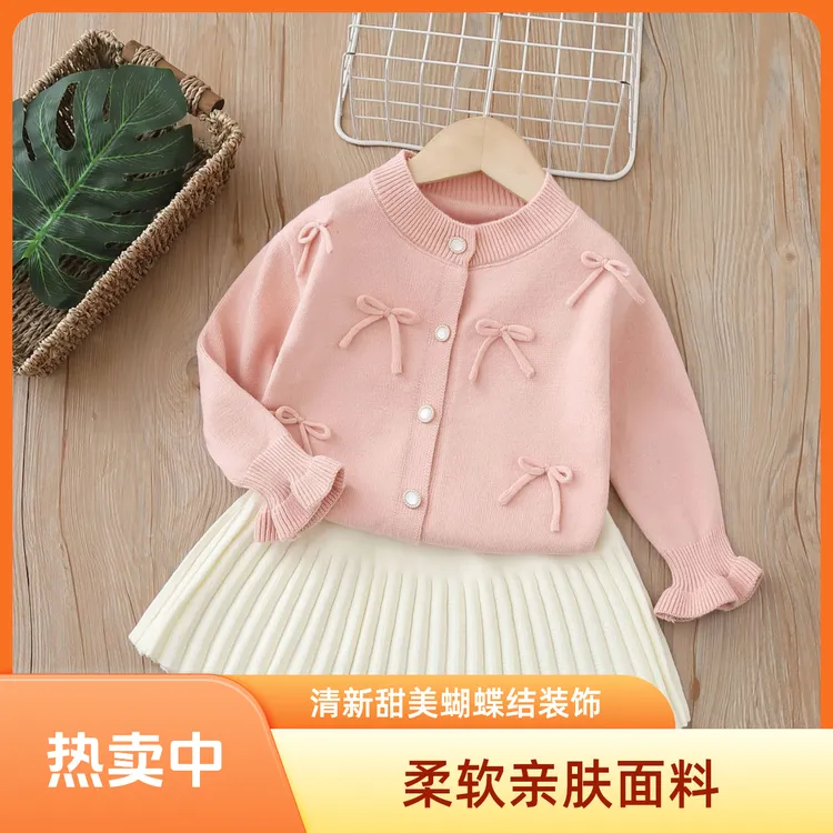 长袖秋季女童宽松型圆领印花毛衣秋冬洋气