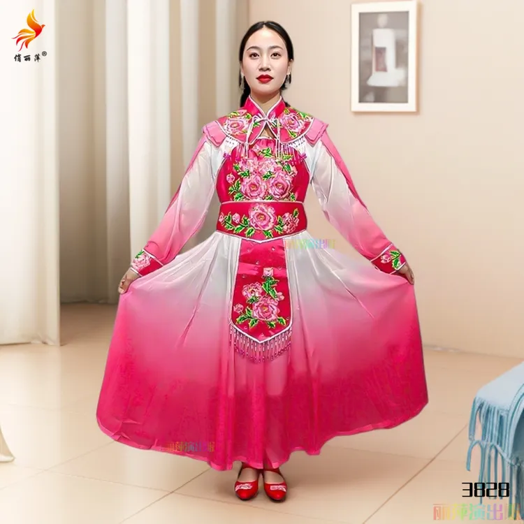 高档重工刺绣花贵妃服扭秧歌服装广场舞蹈演出服装东北大秧歌服装