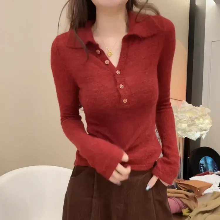 2025秋冬设计感翻领显瘦套头百搭针织衫女LK2507236